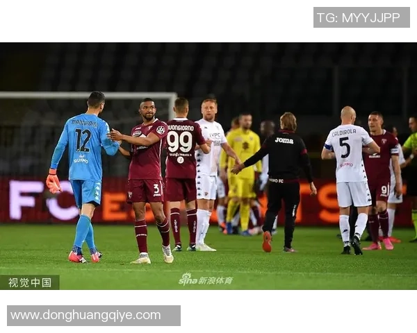 意甲激战都灵主场迎战贝内文托双方争夺三分的关键之战